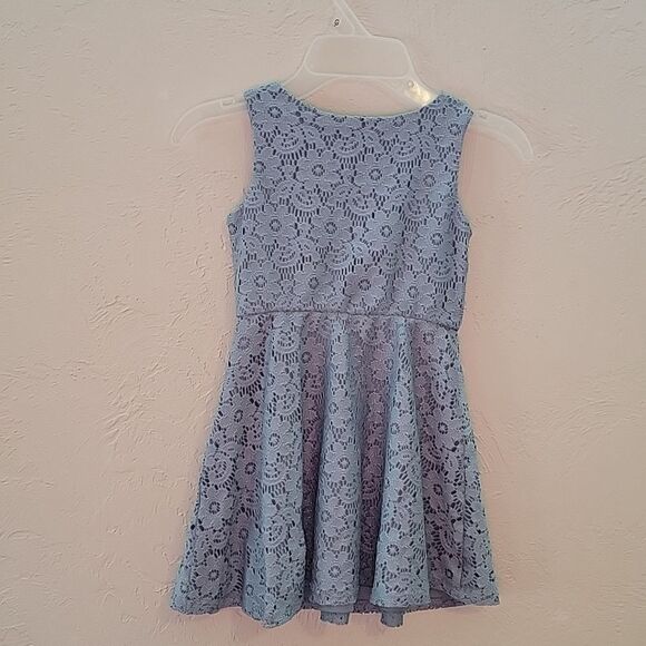LULY BLEU DUSTY BLUE SLEEVELESS LACY FLORAL DRESS WITH CARDIGAN, SIZE 4 - Picture 7 of 8